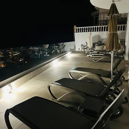 Margarita Ocean View 아데제