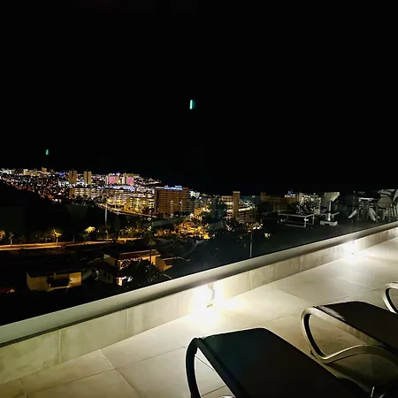 Margarita Ocean View 아데제